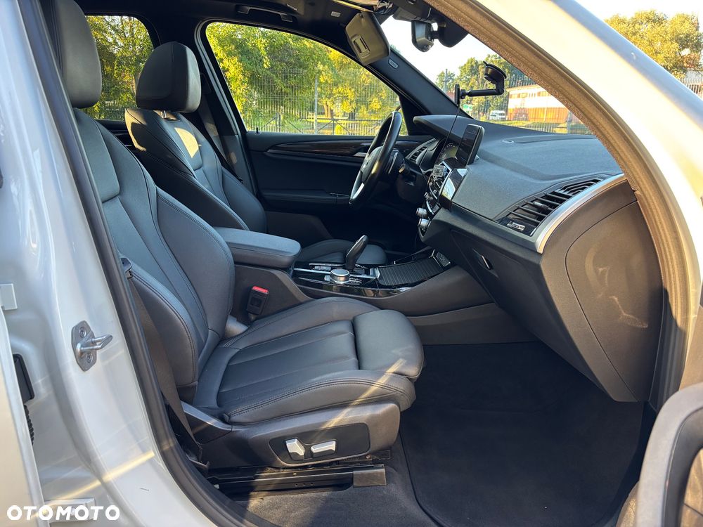 BMW X3 xDrive30e xLine - 18