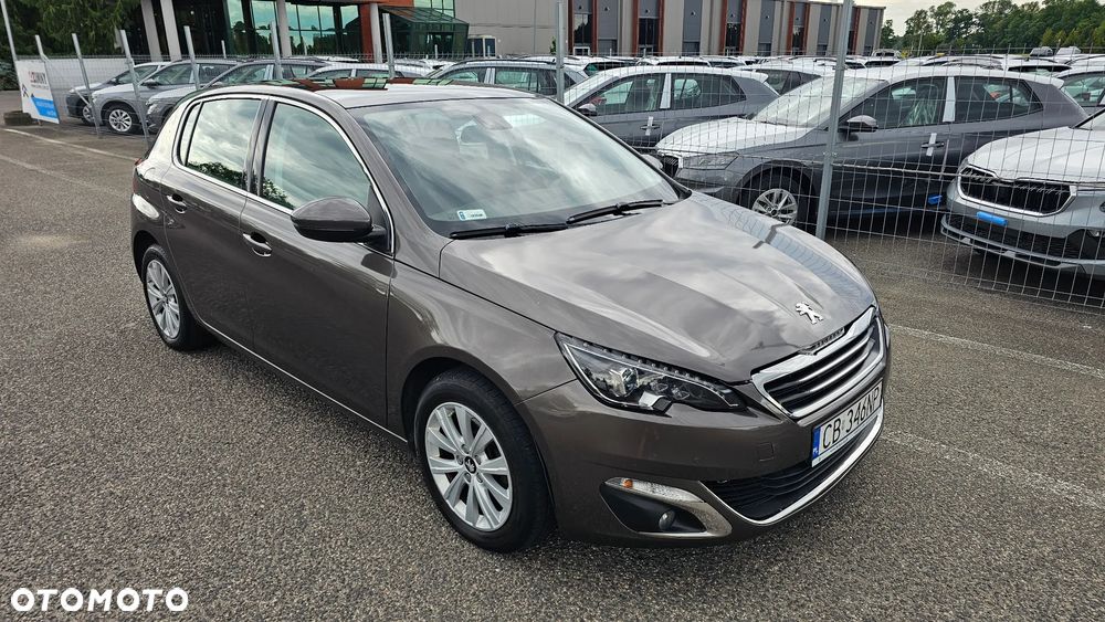 Peugeot 308 1.2 PureTech Allure S&S - 4