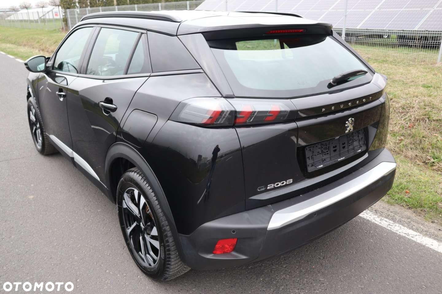 Peugeot 2008 Elektro Allure - 7