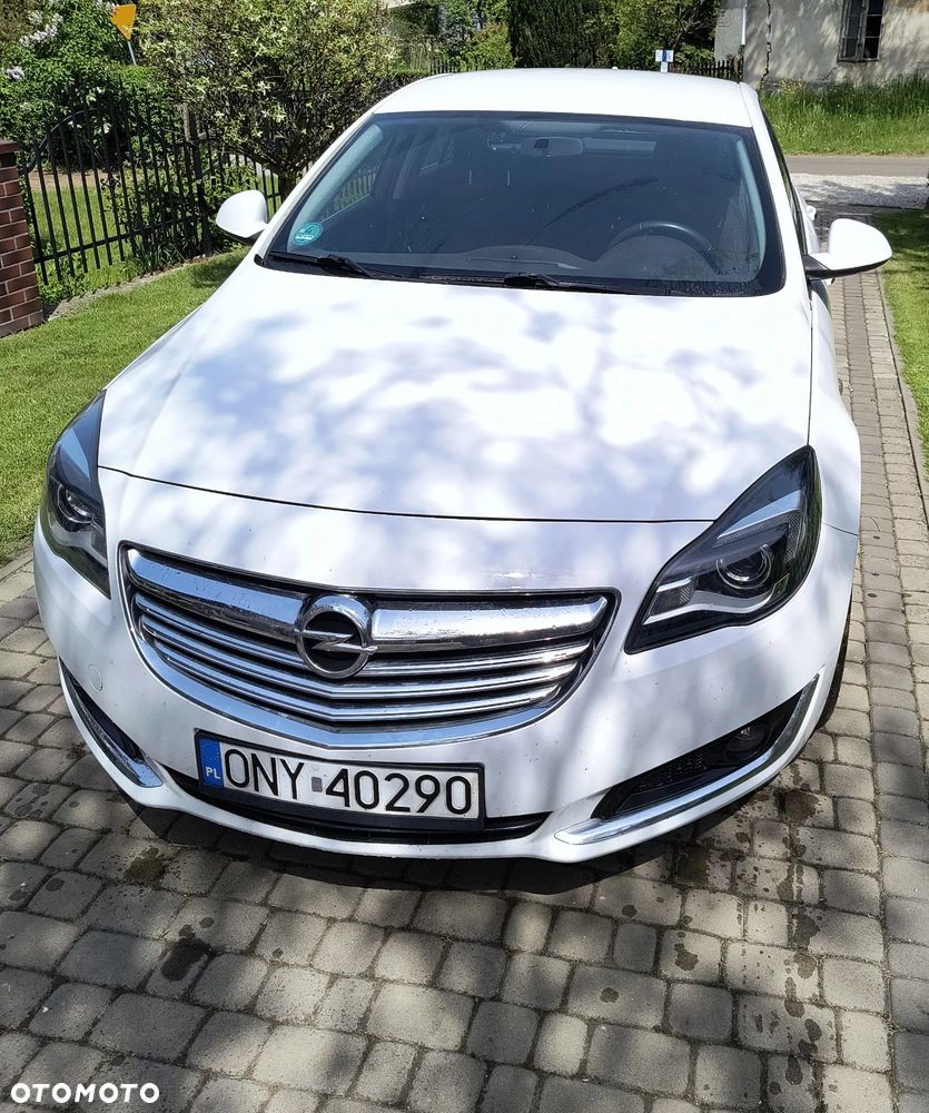 Opel Insignia - 1