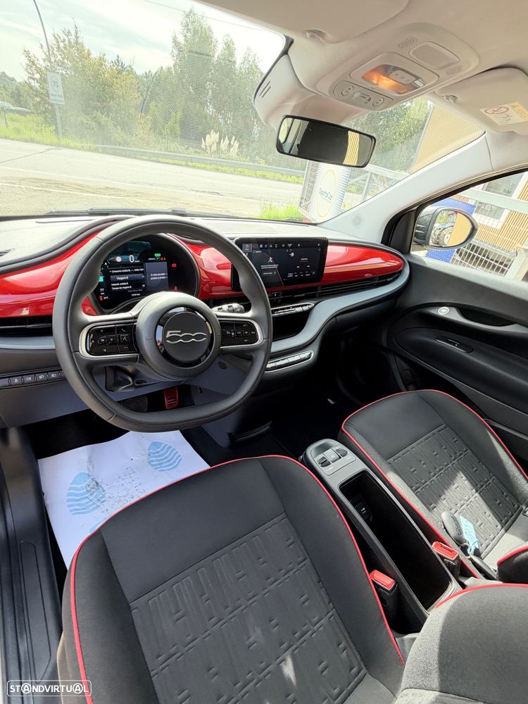 Fiat 500e (RED) — fotografia 12