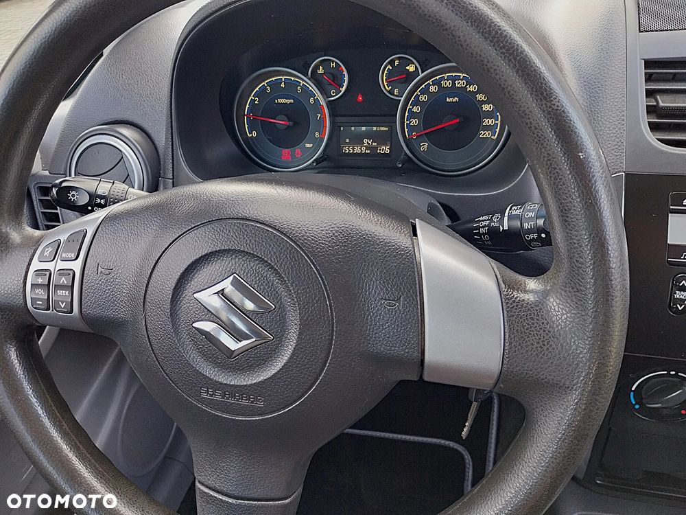 Suzuki SX4 1.6 Premium - 21