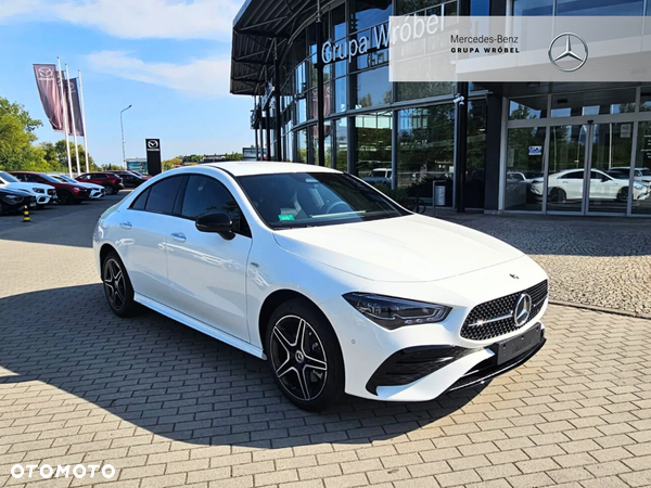 Mercedes-Benz CLA 250 e PHEV AMG Line 8G-DCT