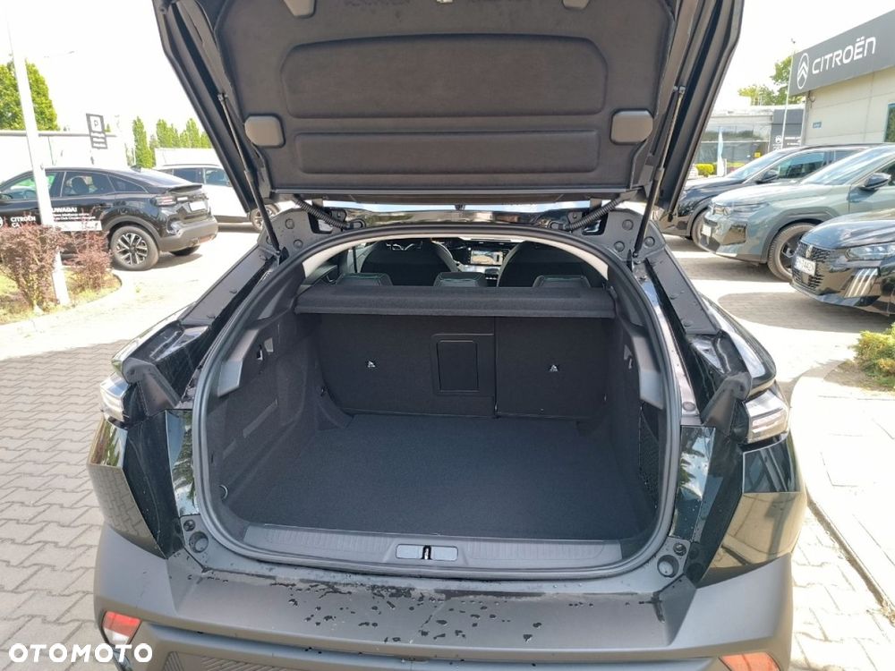 Peugeot 408 - 10