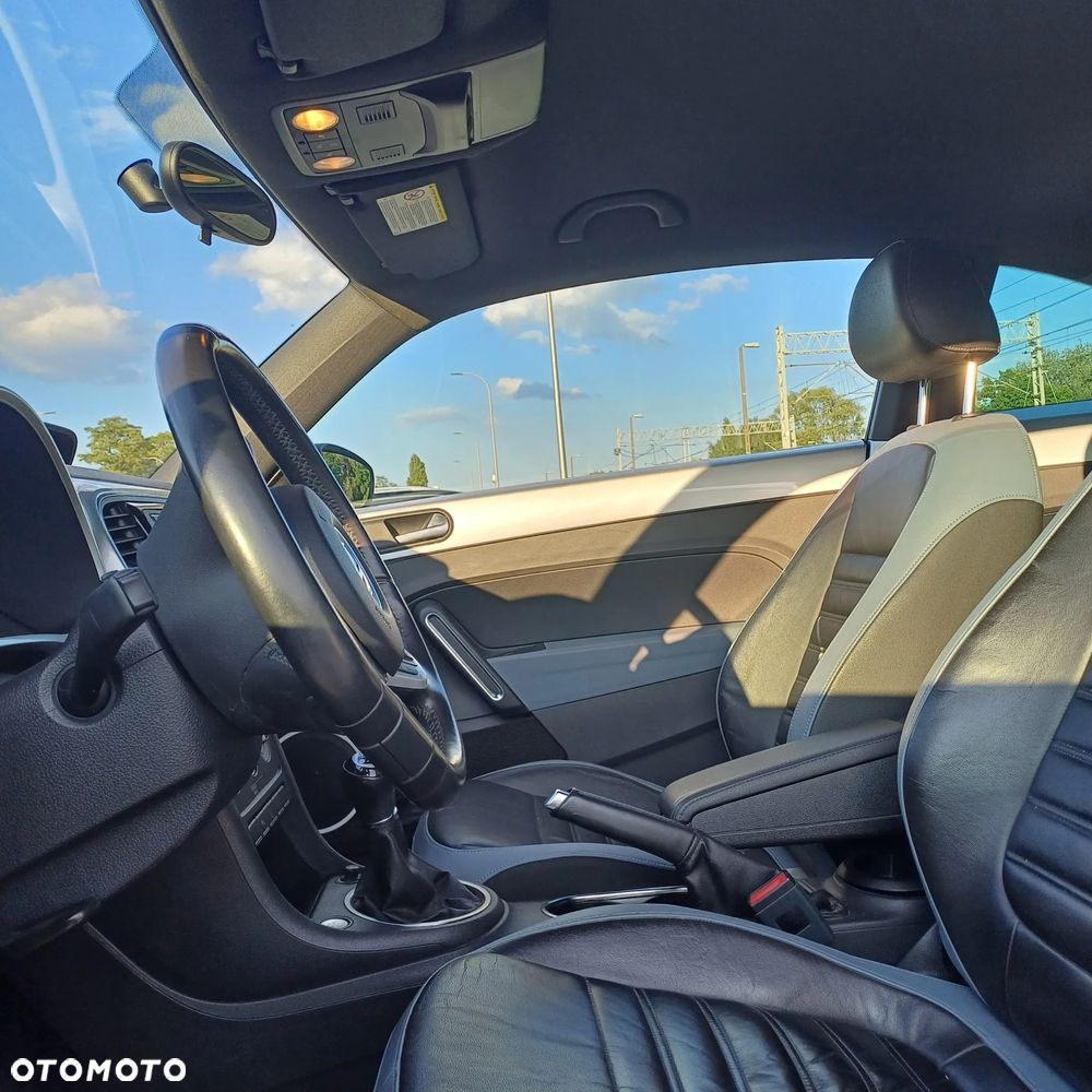 Volkswagen Beetle 1.2 TSI Fender Edition - 21