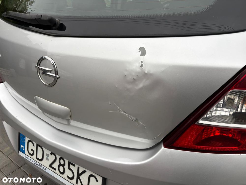 Opel Corsa - 10