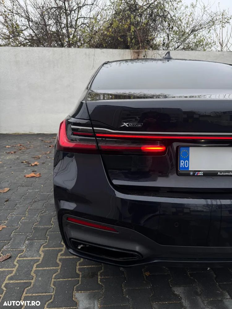 BMW Seria 7 740Ld xDrive - 14
