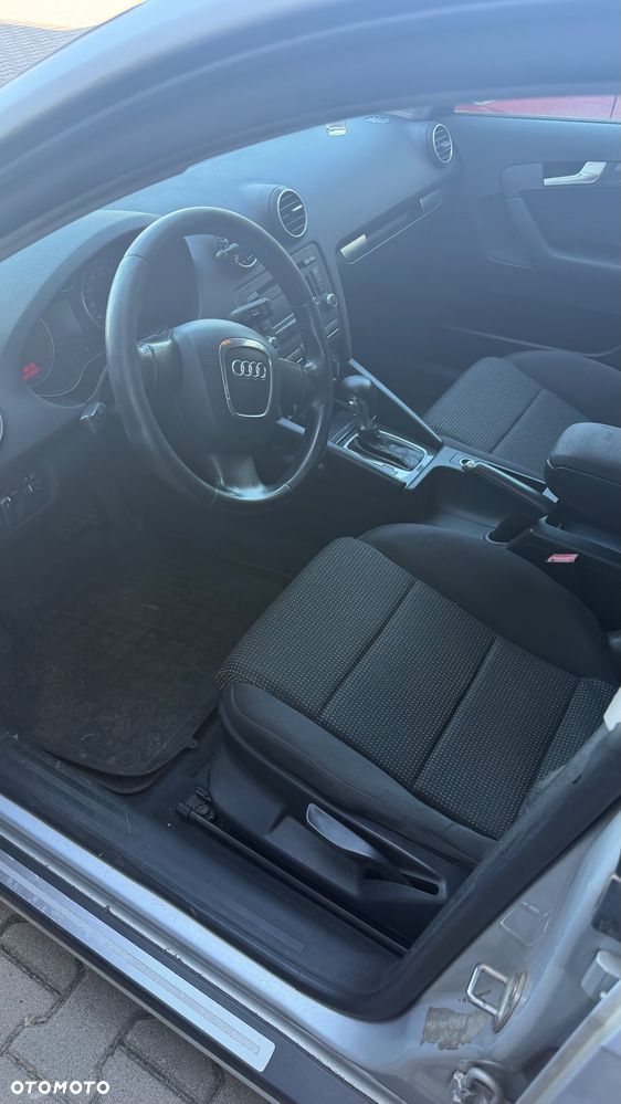 Audi A3 Sportback 2.0 TDI DPF S tronic Attraction - 5