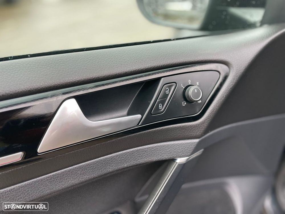 VW Golf 2.0 TSi GTi DSG Performance - 16