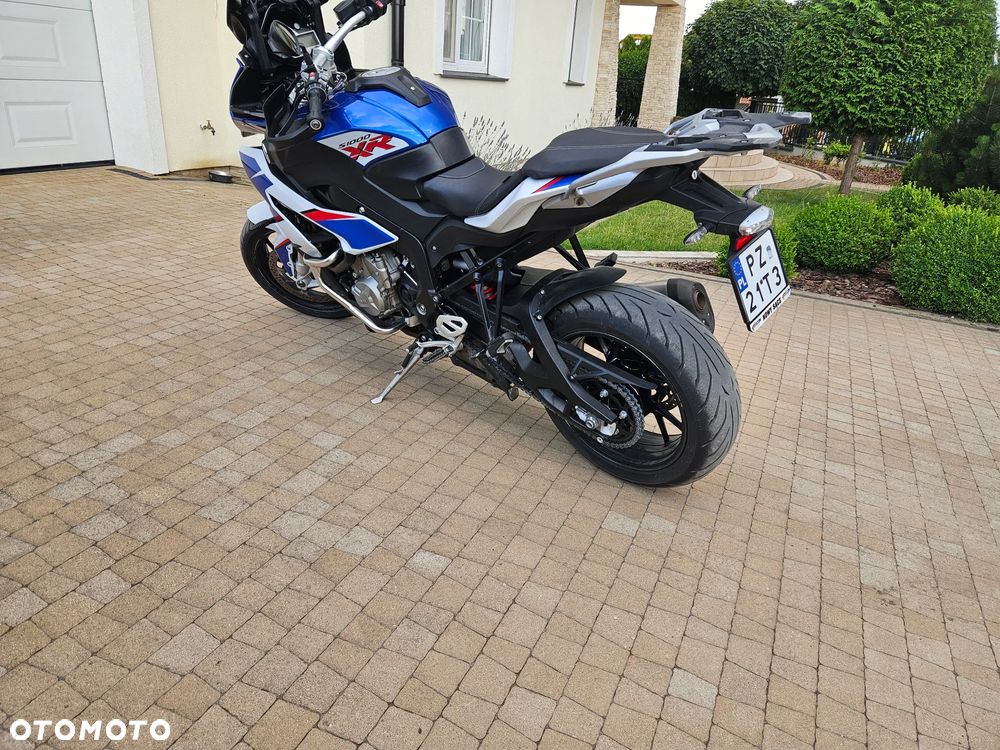 BMW XR - 7