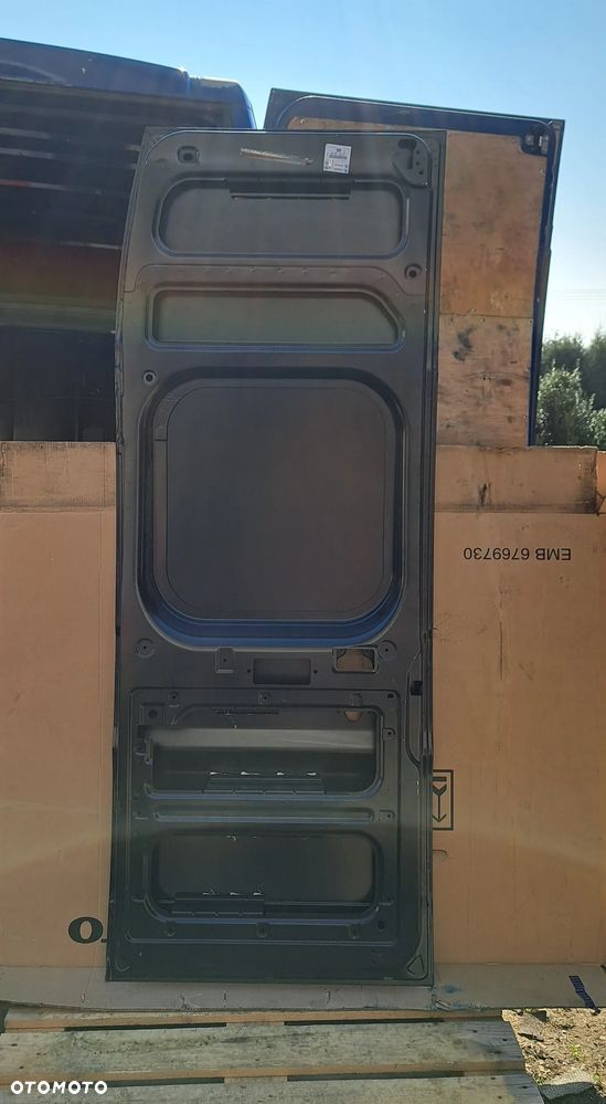 Drzwi prawe tył tylne Fiat Ducato III H3 1681318680 Citroën Jumper II Peugeot Boxer II Opel Movano C Drzwi Skrzydełka prawy tył tylne Fiat Ducato III H3 Citroën Jumper II Peugeot Boxer II Opel Movano C 1681318680 - 16