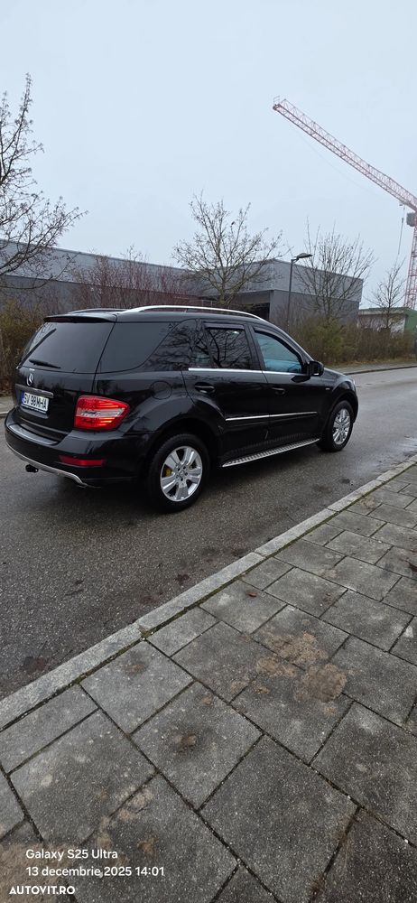 Mercedes-Benz ML 300 CDI BlueEfficiency Aut - 23