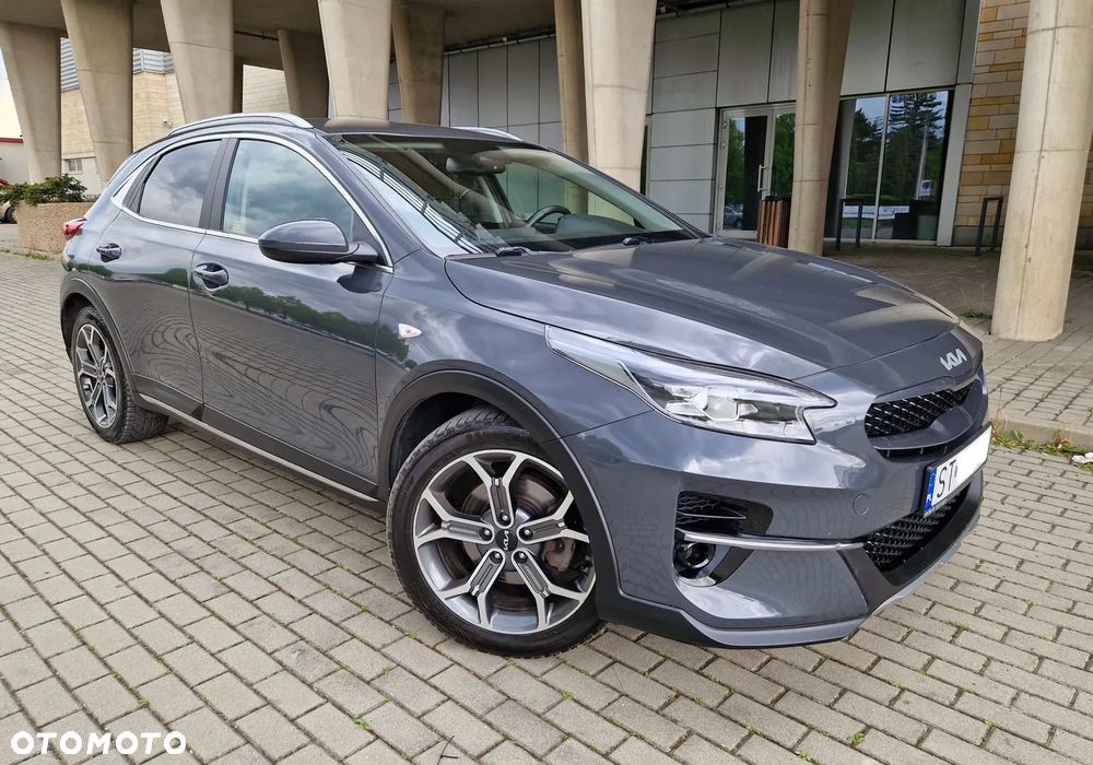 Kia XCeed 1.5 T-GDI M - 12