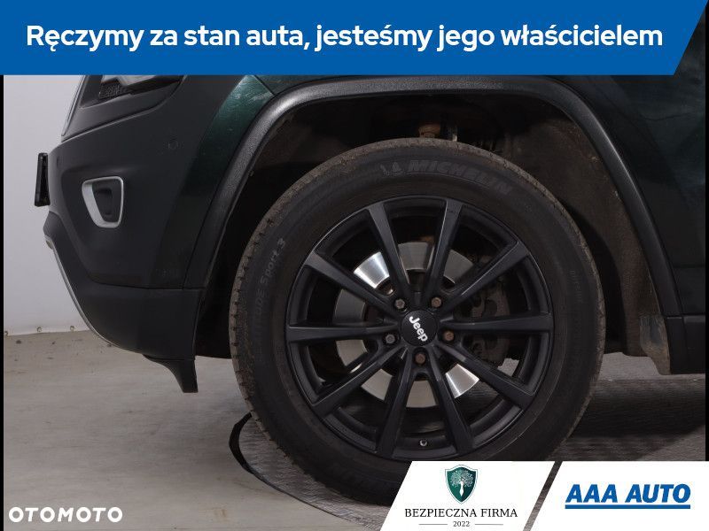 Jeep Grand Cherokee - 17