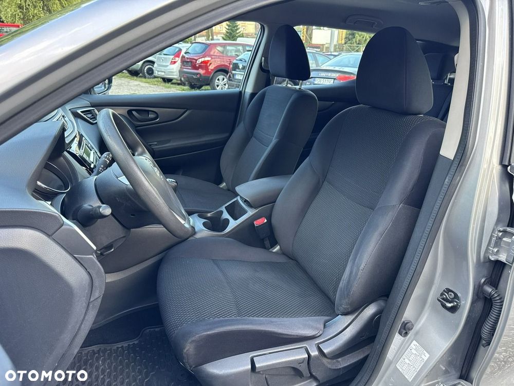 Nissan Qashqai - 22
