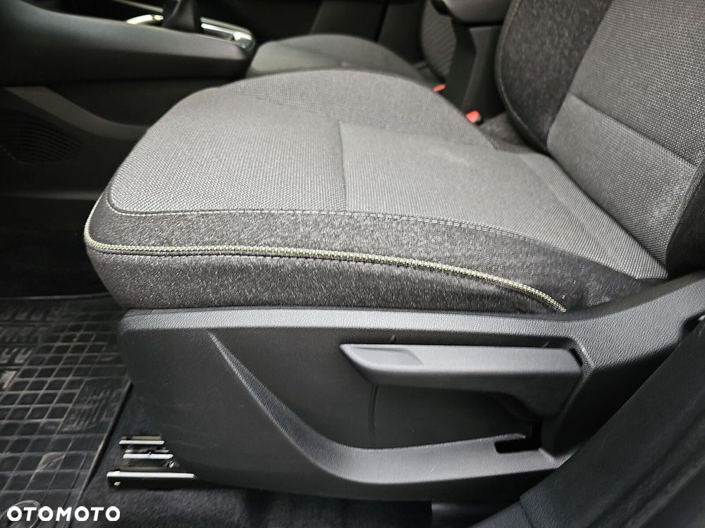 Renault Captur - 26