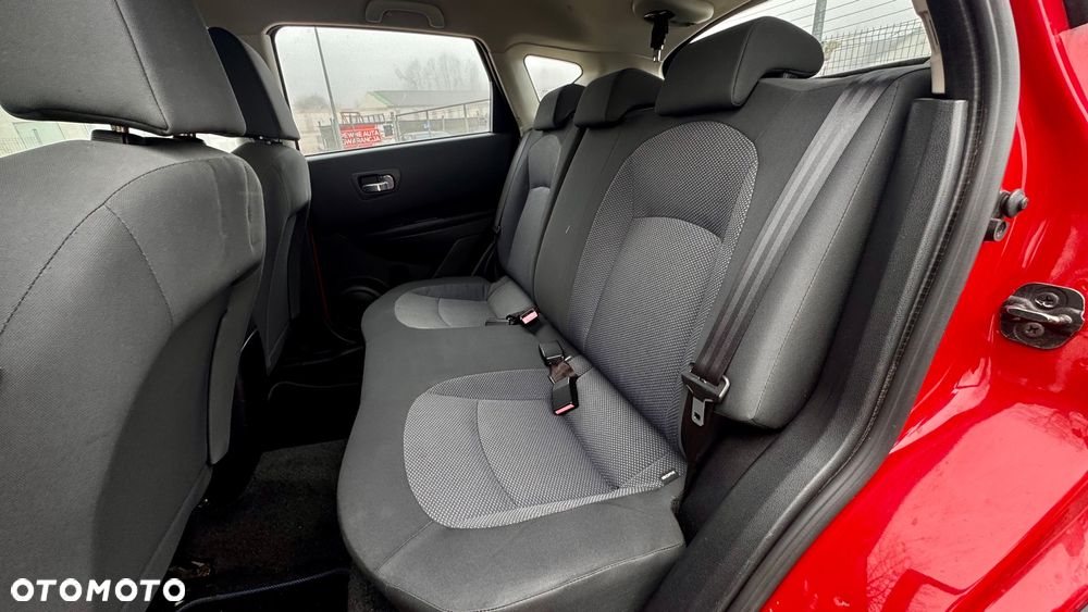 Nissan Qashqai 1.6 Visia - 8