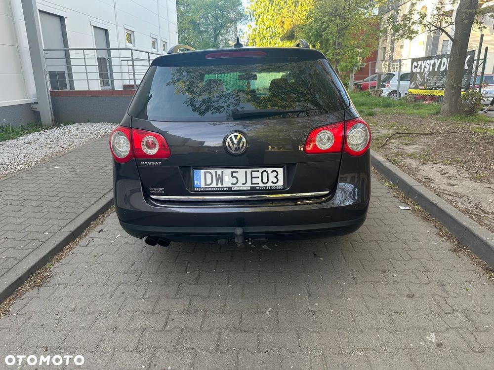 Volkswagen Passat 2.0 TDI DPF Highline - 3