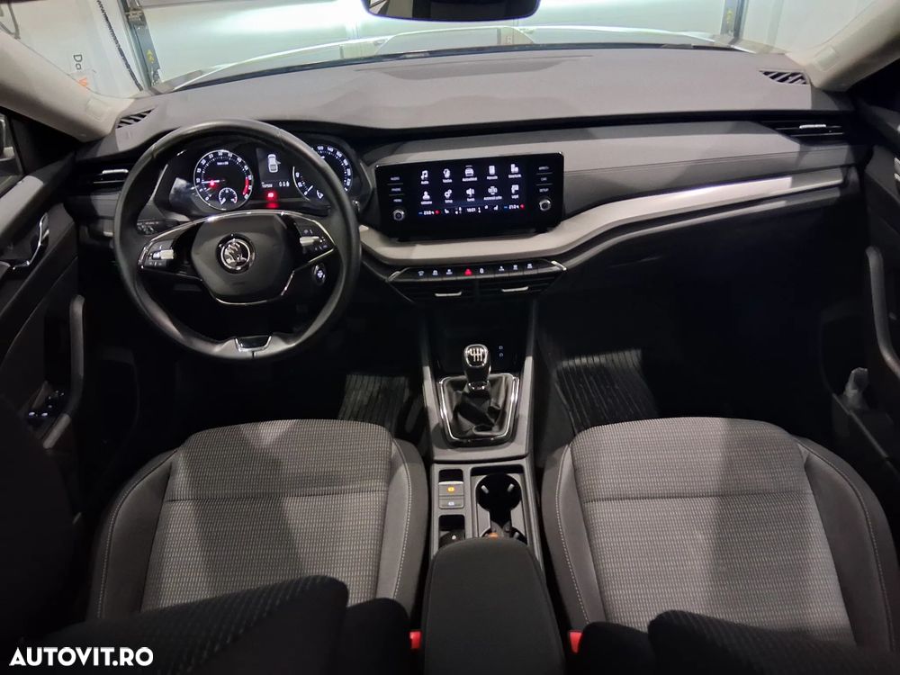 Skoda Octavia 2.0 TDI Ambition - 36