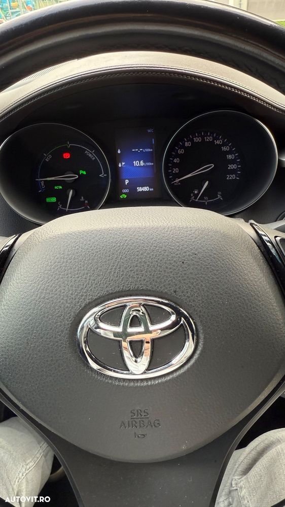Toyota C-HR 1.2 Turbo 4x2 CVT C-lassy LED - 8