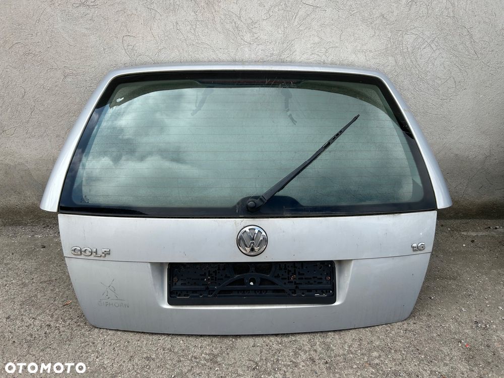 Klapa bagażnika VW Golf IV KOMBI srebrna - 1