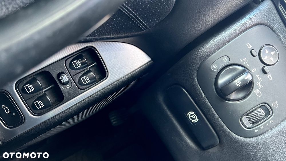 Mercedes-Benz Klasa C - 19