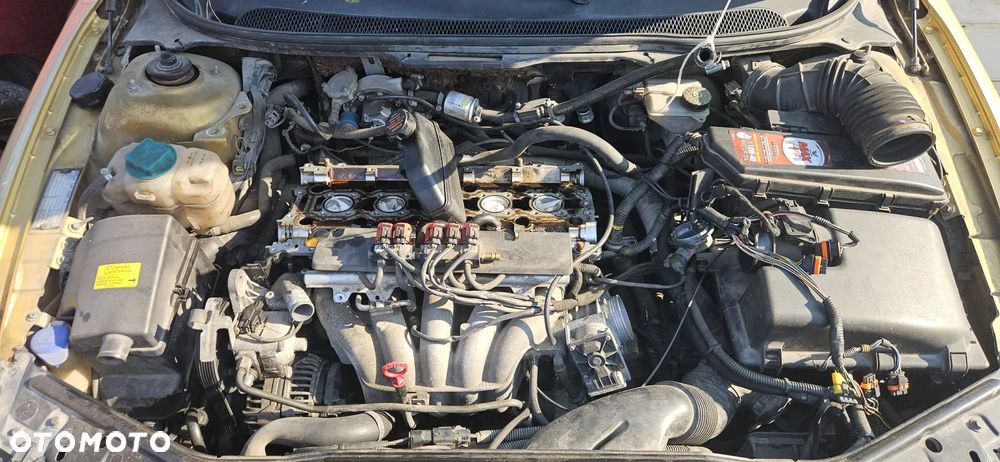 VOLVO S60 I 2.4 B5244S2 00 - 04 - RADIO RADIOODTWARZACZ - 21