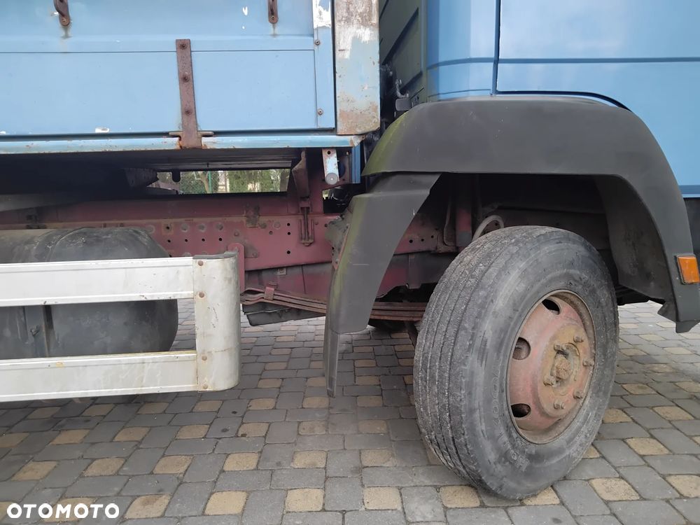 Mercedes-Benz 814 - 7