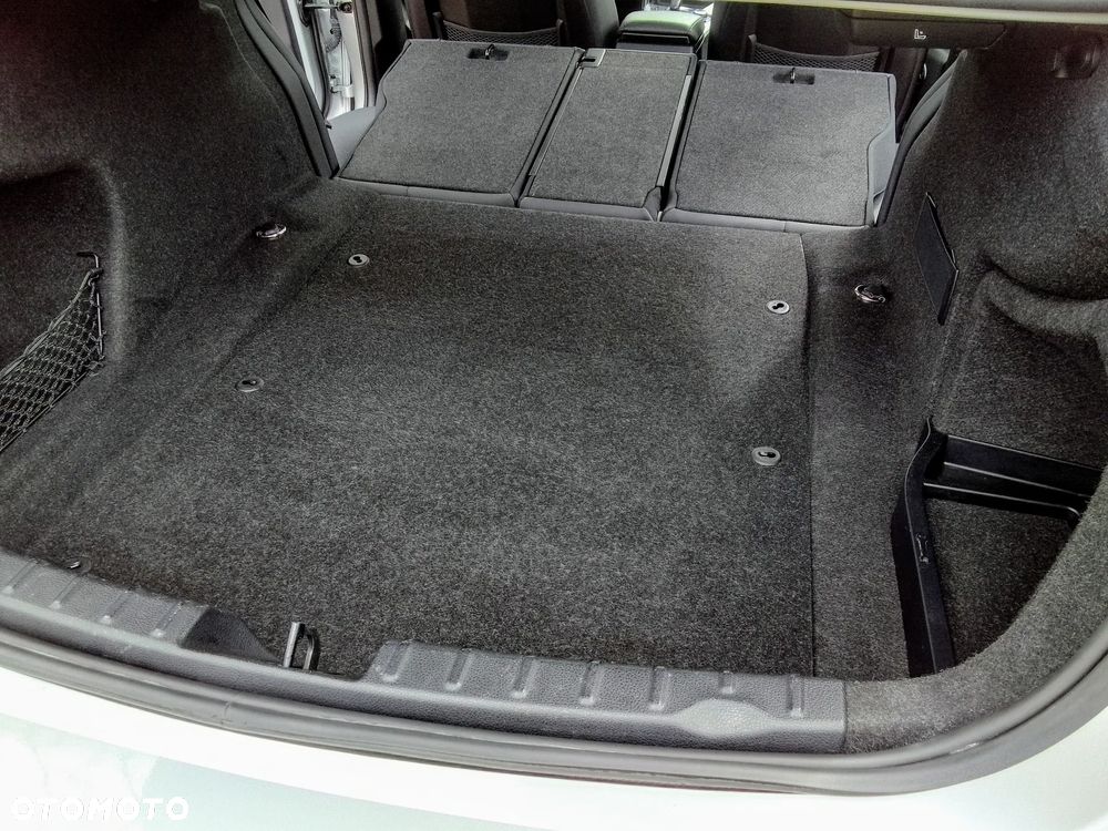 BMW Seria 3 - 25