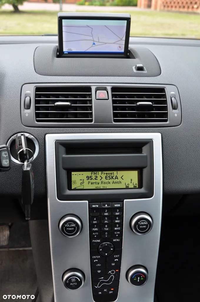 Volvo V50 2.0 Momentum Euro5 - 14