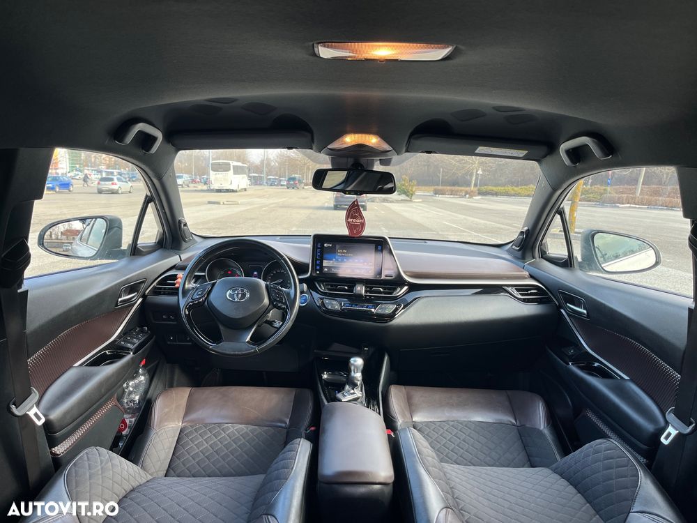 Toyota C-HR Business-Edition - 4