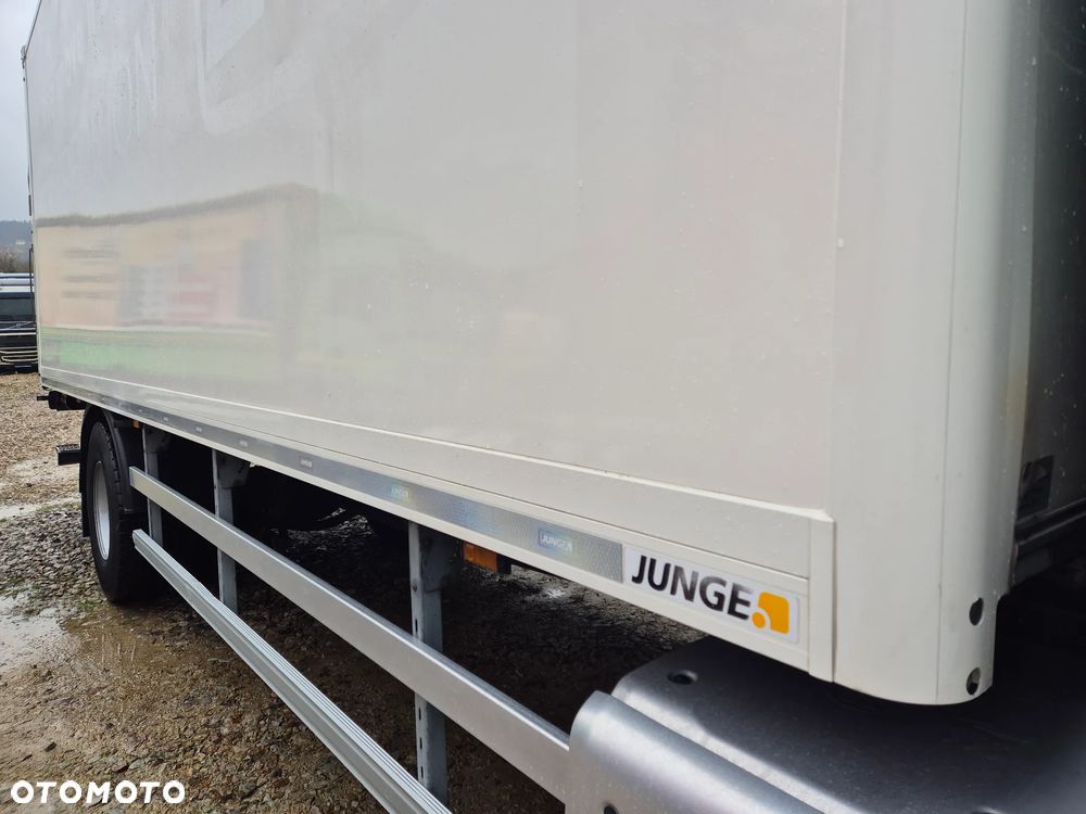 DAF XF ORYGINALNY PRZEBIEG z Niemiec / TANDEM ZESTAW PRZEJAZDOWY Z WINDĄ - 13