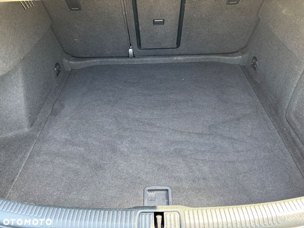 Audi A3 Limousine 1.6 TDI (clean diesel) Ambiente - 13