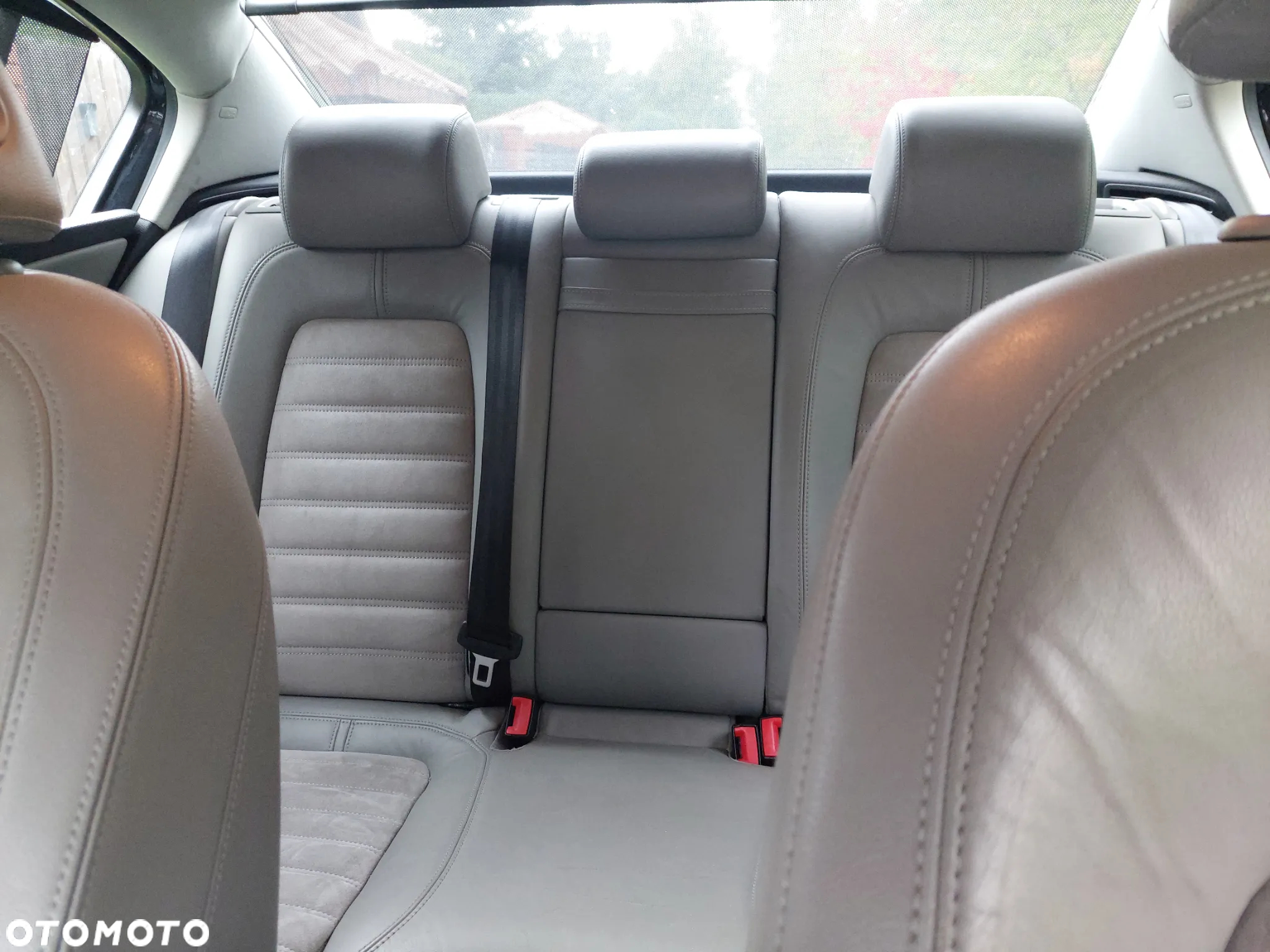 Volkswagen Passat 2.0 TDI Highline DSG - 7