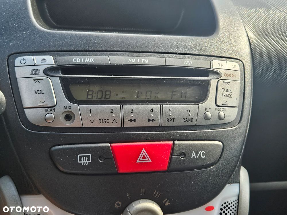 Peugeot 107 1.0 Trendy - 15