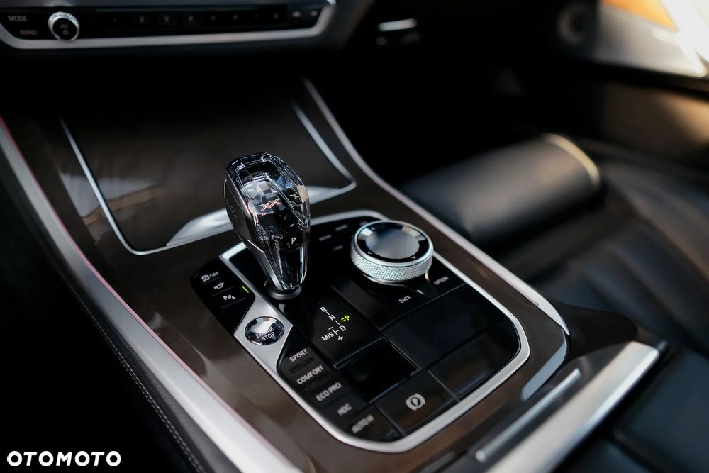 BMW X5 xDrive40i sport - 27