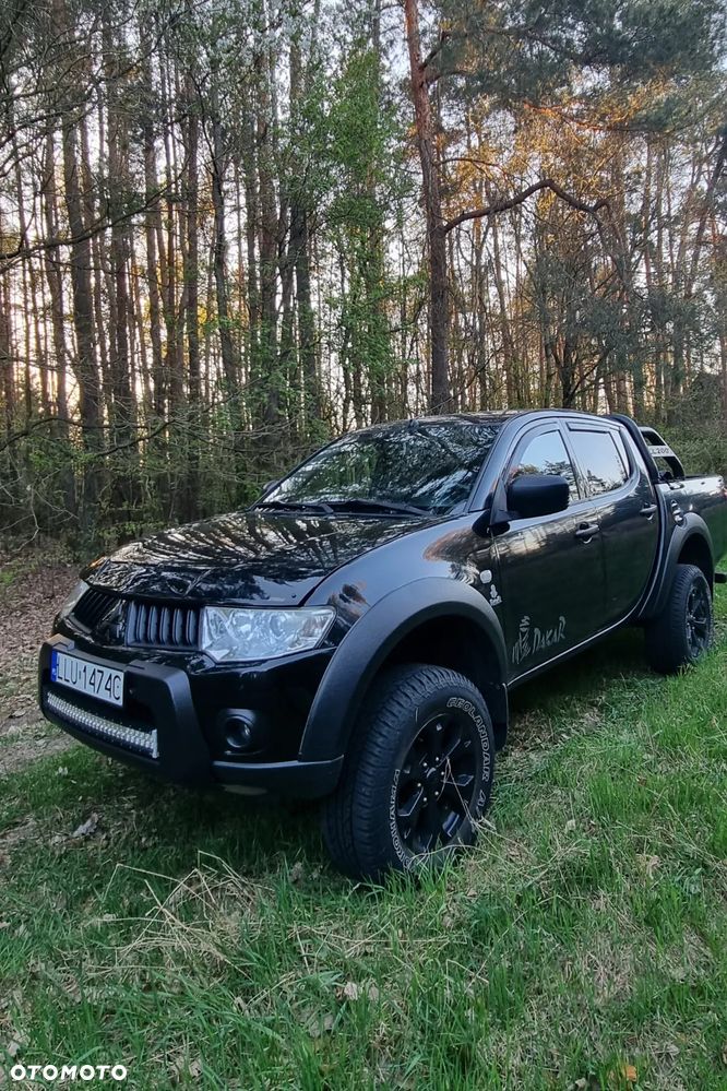 Mitsubishi L200 2.5 DID DC Intense HP - 26