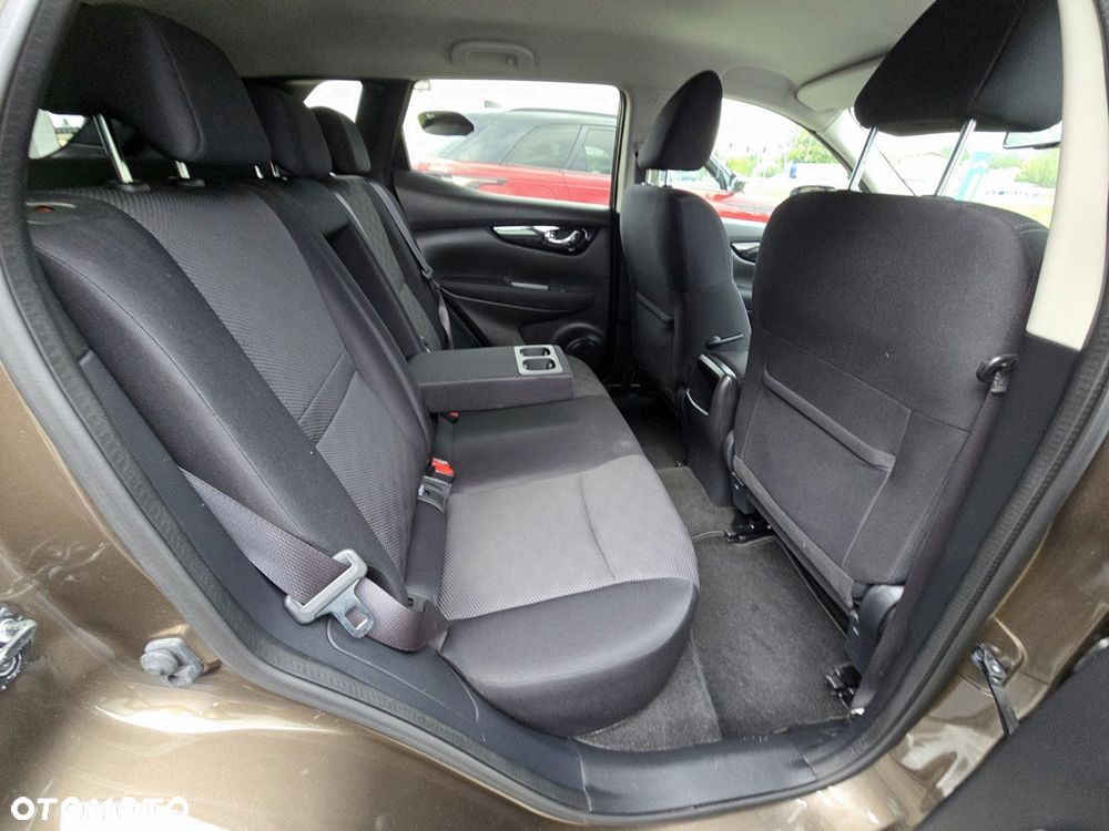 Nissan Qashqai - 22