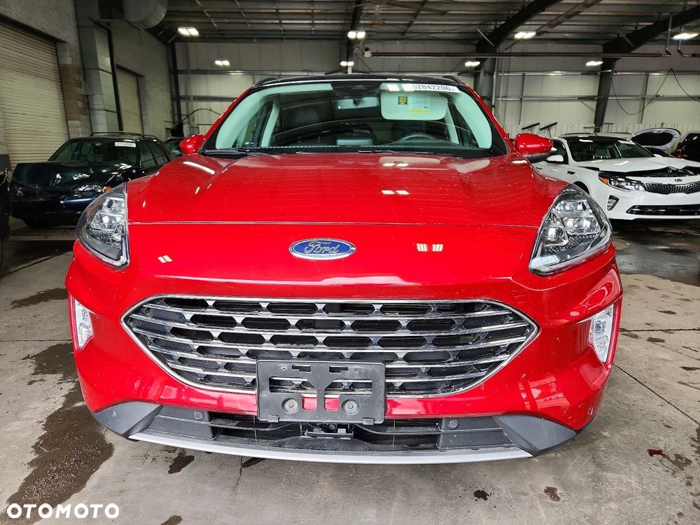 Ford Escape 2.0 EcoBoost AWD Titanium - 2