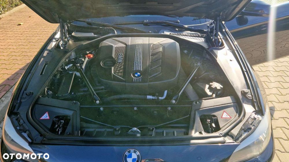 BMW Seria 5 520d Luxury Line - 17