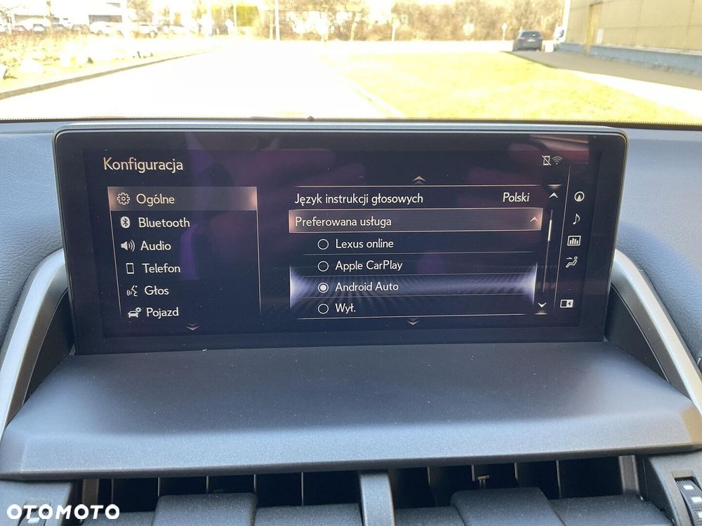 Lexus NX 300h F Impression AWD - 25