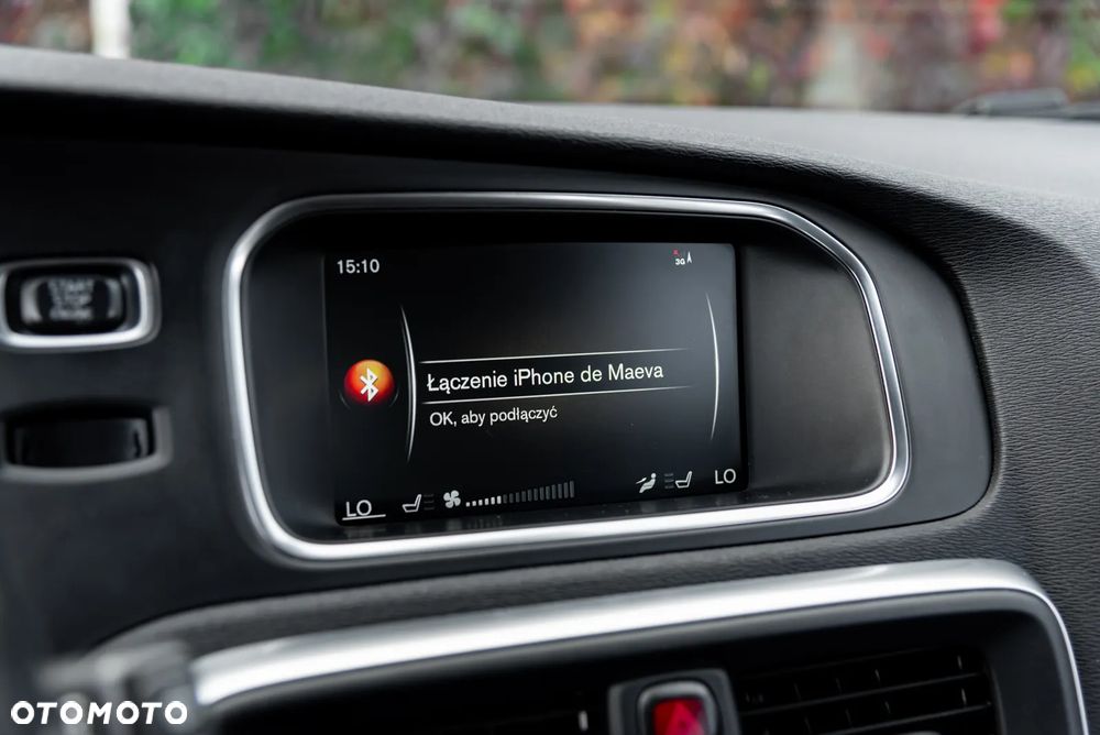 Volvo V40 Cross Country T4 AWD Geartronic Momentum - 33