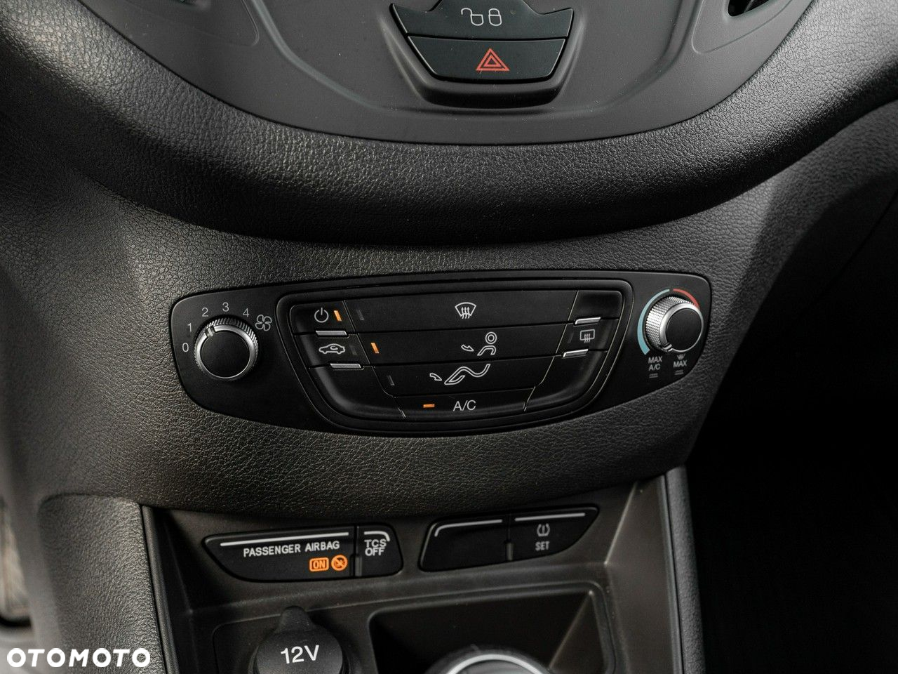 Ford Transit Courier 1.0 EcoBoost Trend - 18