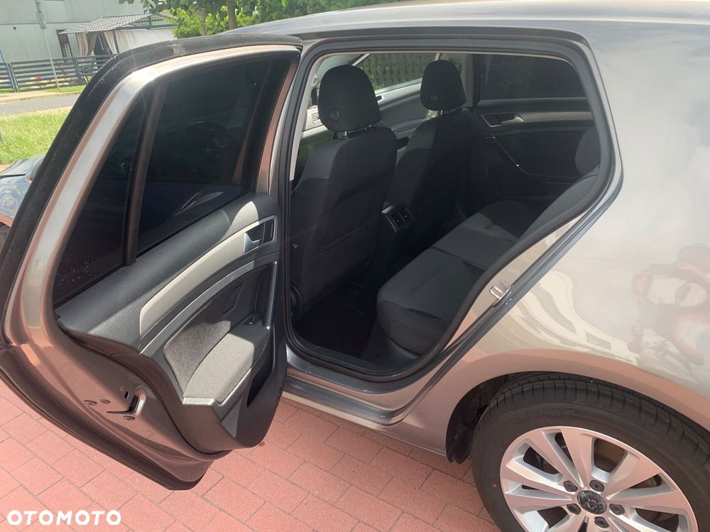 Volkswagen Golf 1.6 BlueTDI Comfortline - 24