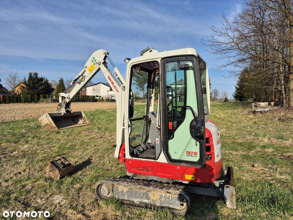 Takeuchi TB216 - 4