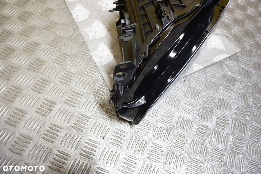 VOLVO C40 XC40 LIFT 2022 2023 - REFLEKTOR LAMPA FULL LED PRAWA USA - 16
