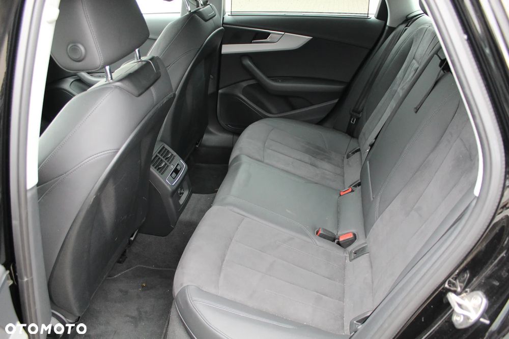 Audi A4 Avant 35 TDI mHEV S tronic - 19