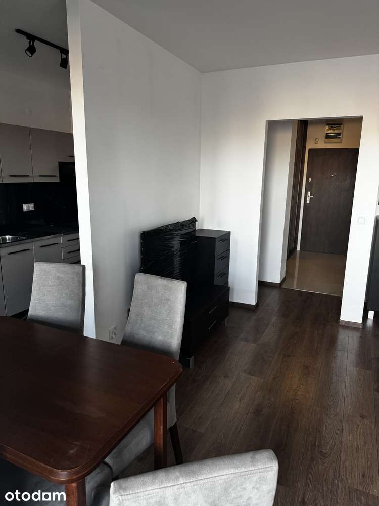 Kawalerka 38 m² po remoncie | Duży balkon | Rondo Wiatraczna