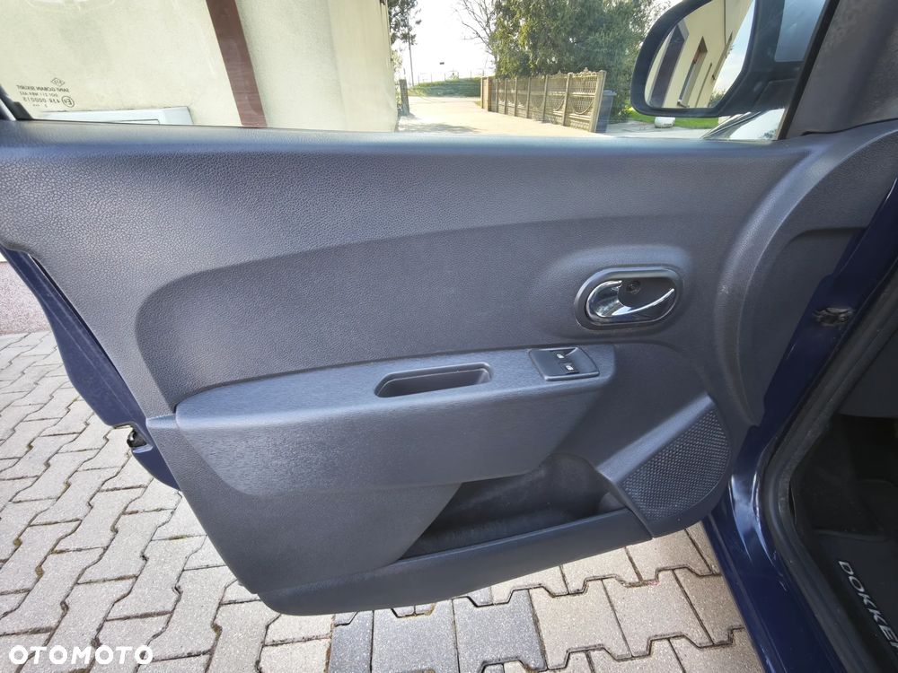 Dacia Dokker SCe 100 Celebration - 28