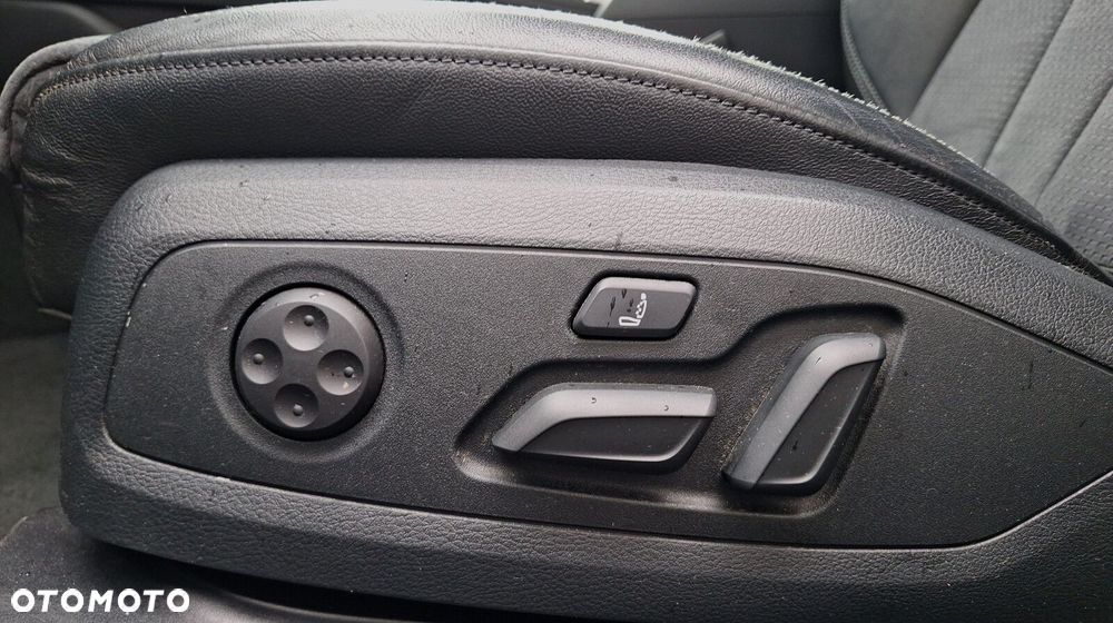 Audi A4 Limousine - 27